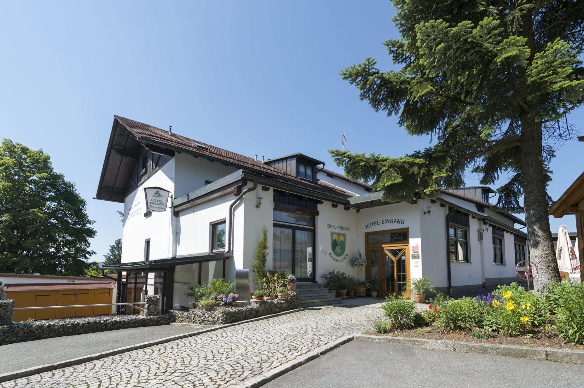 德莱索奈伯格酒店 纽舒瑙 外观 照片